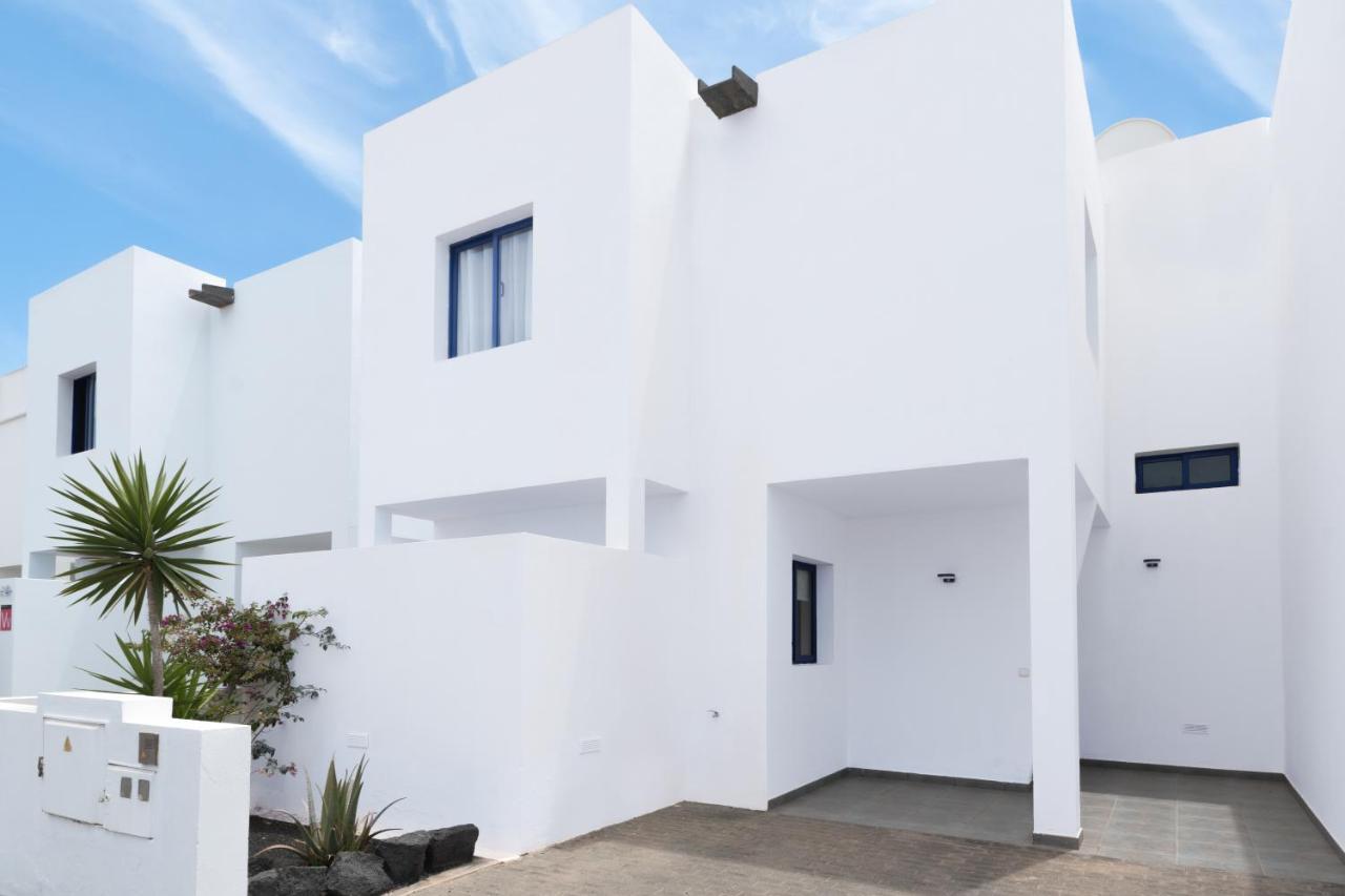 Luxury 3-Bedroom Villa With Heated Private Pool - In Marina Rubicon, Playa Blanca, Lanzarote Exterior foto